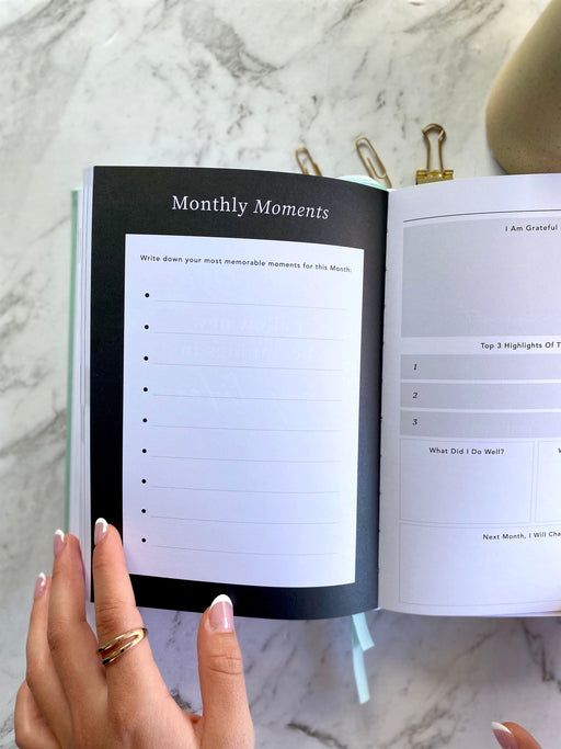 A5 DAILY PLANNER - SAGE