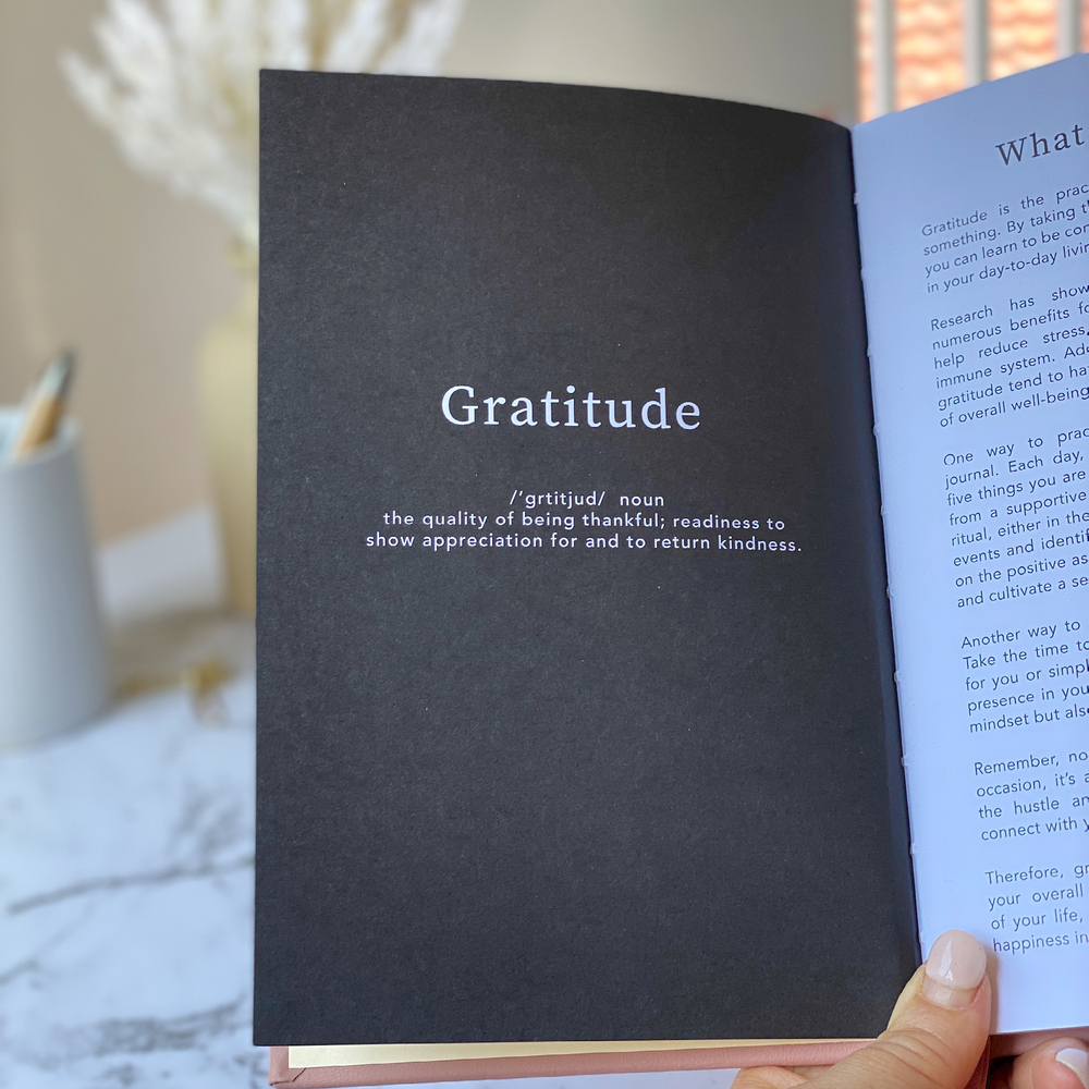GRATITUDE JOURNAL – BLACK