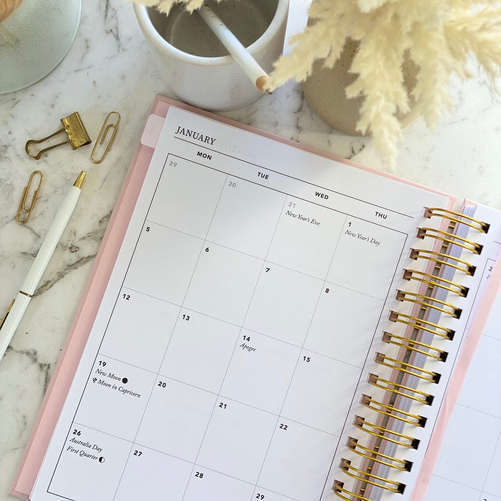 2026 SPIRAL WEEKLY Planner Diary (WEEK-TO-VIEW) BLUSH PINK